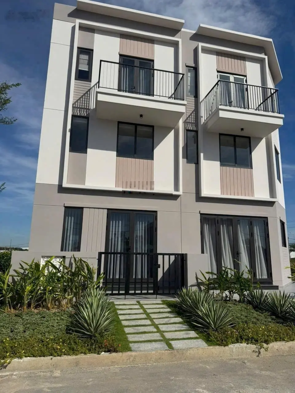 Bán Nhà riêng tại D5, Hòa Phú, Thủ Dầu Một, Bình Dương, 2,4 tỷ, 70m2