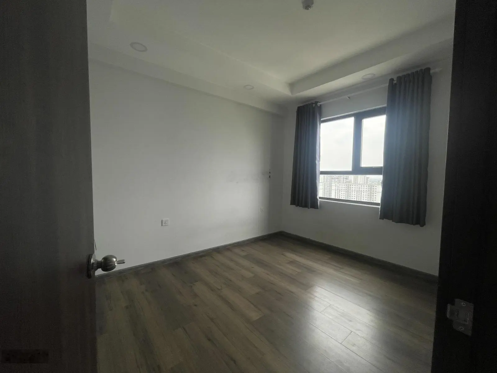 Sổ hồng cầm tay - Căn 2PN 62m2 Pegasuite 2 - giá 3,1 tỷ - nhà mới đẹp - hỗ trợ vay ngân hàng 100%
