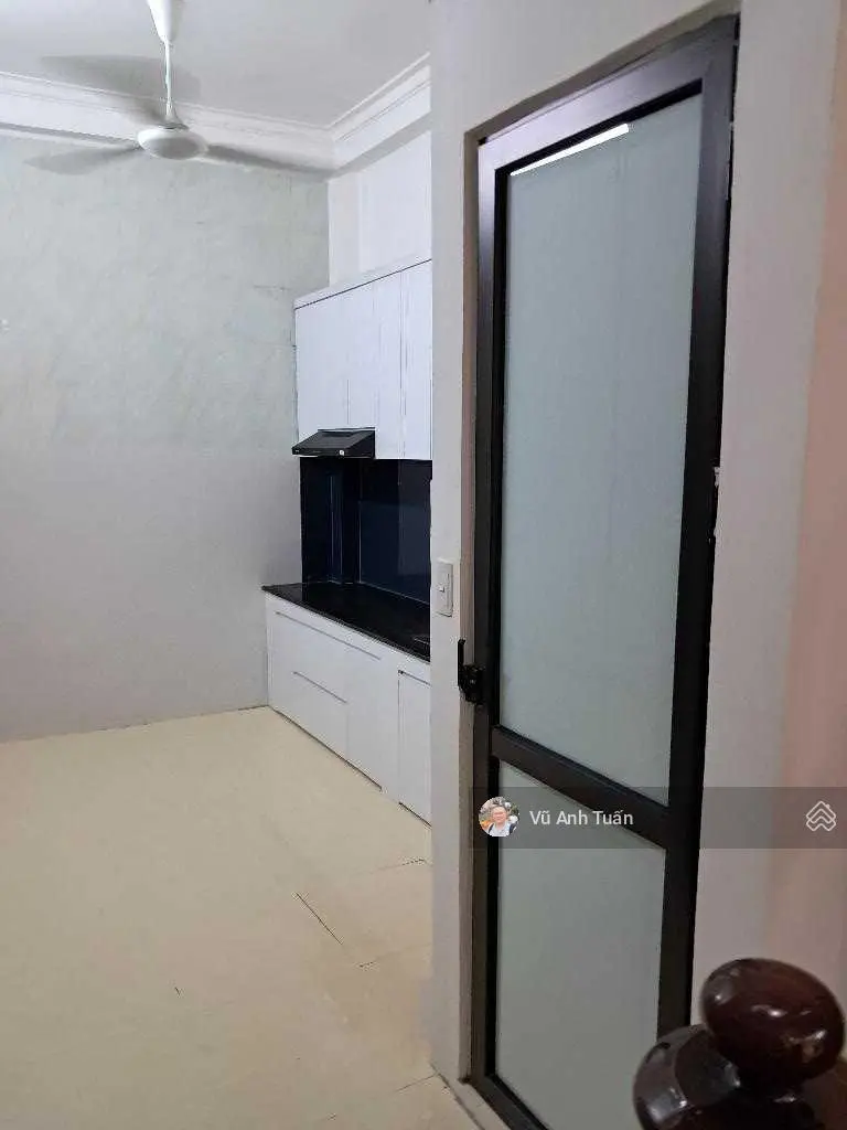 Cực hiếm, 40m2 nhà Tam Trinh, 2 thoáng, ngõ nông, 1 bước ra phố, nội thất đẹp, 4 ngủ, 5.45 tỷ