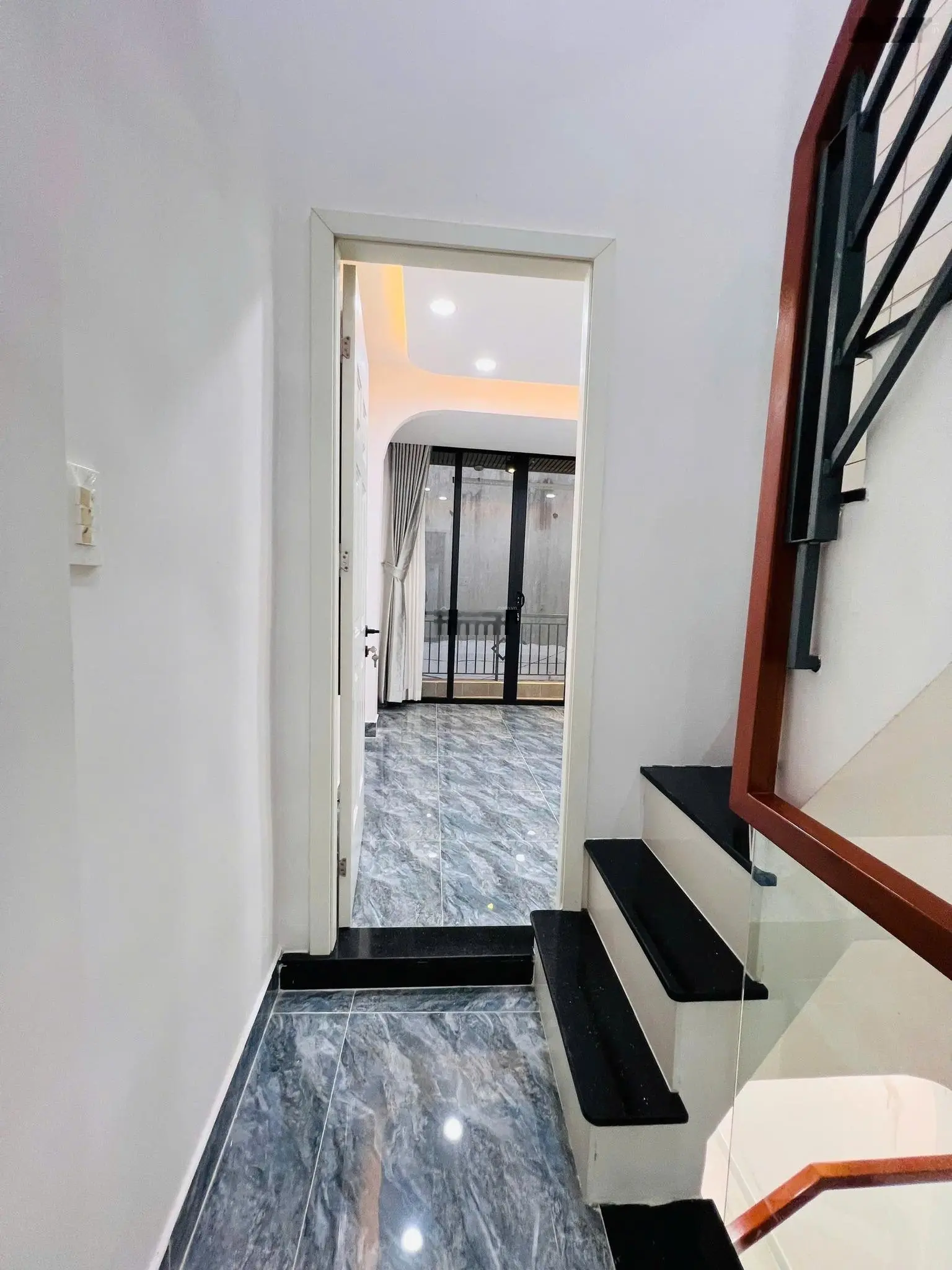 Cần bán gấp nhà sau lưng bệnh viện Thống Nhất tại Bành Văn Trân, P7, Tân Bình| Giá 1,470 tỷ|DT 36m2
