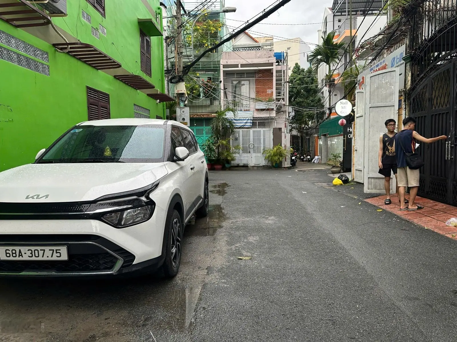 HXH Sang trọng đường Đào Duy Anh, Phú Nhuận - DT:4,5x18 (81 m2) - KC: 3 Tầng ST - Giá: 17 tỷ