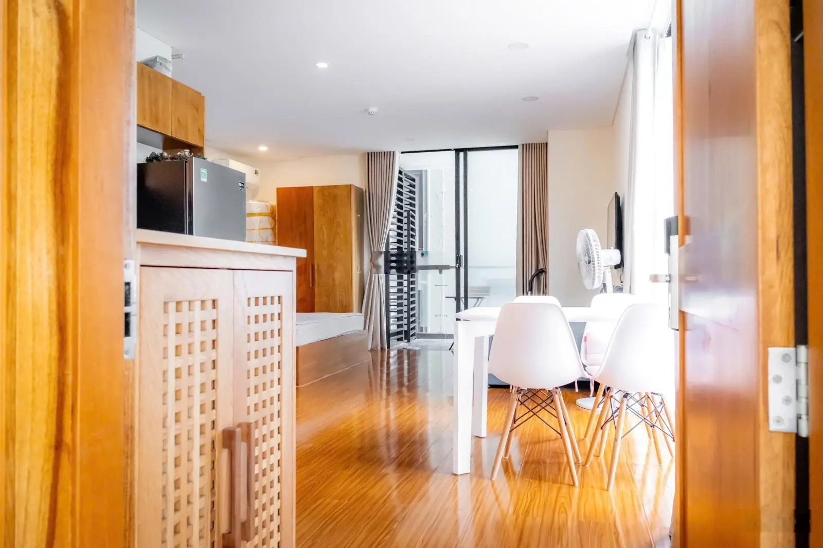 Chỉ duy nhất căn góc view biển studio 43m2 full nội thất giá chỉ 3 tỷ