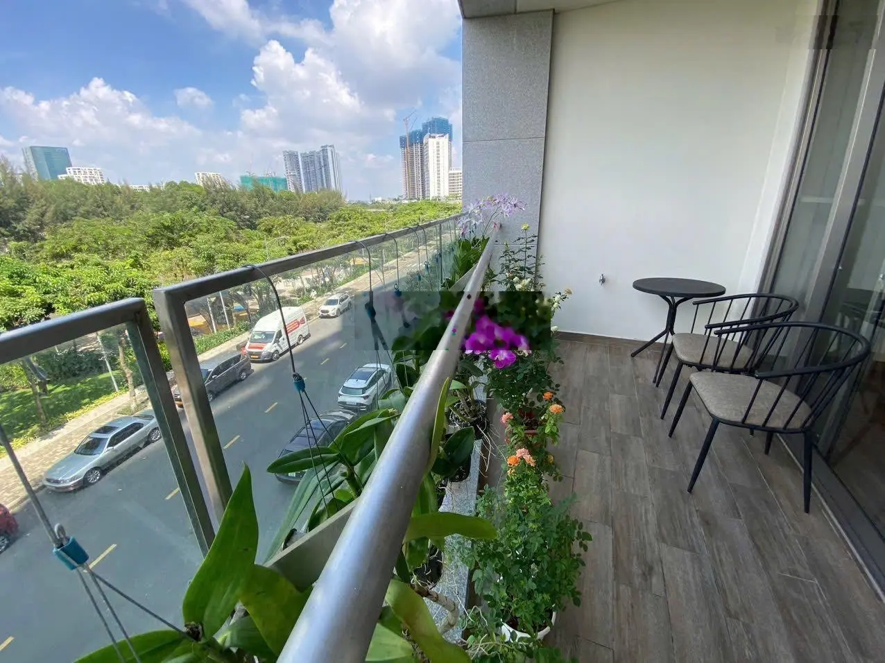 Bán căn góc chung cư Midtown 2PN 103m2 giá 8,7 tỷ nhà đẹp view sông LH Ngọc Lan 0906 743 ***