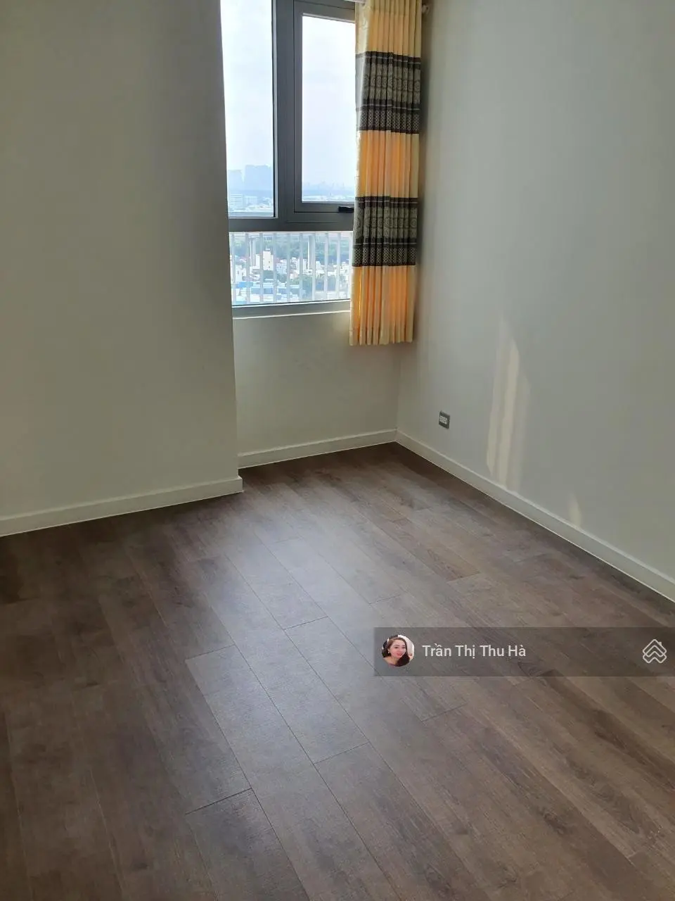 Bán penthouse Luxgarden, 126m2 3PN*2WC, sổ hồng, giá 3 tỷ930 (Thu Hà 0932 758 ***