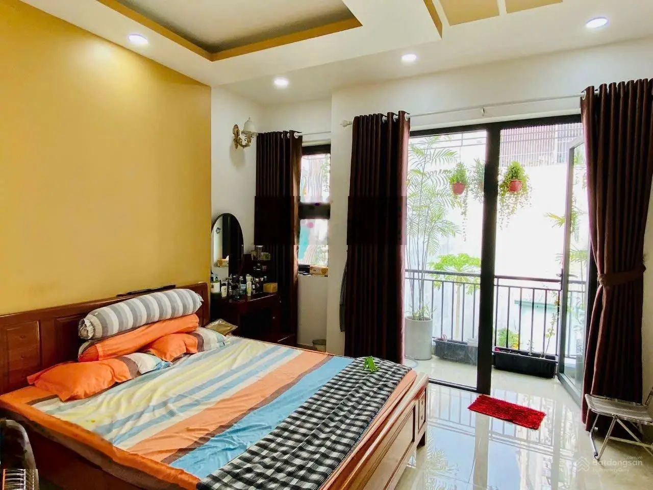 Bán nhà mới 4 tầng HXH 4x17m ngay chợ Thạch Đà - Phạm Văn Chiêu P14 Gò Vấp chỉ nhỉnh 6 tỷ