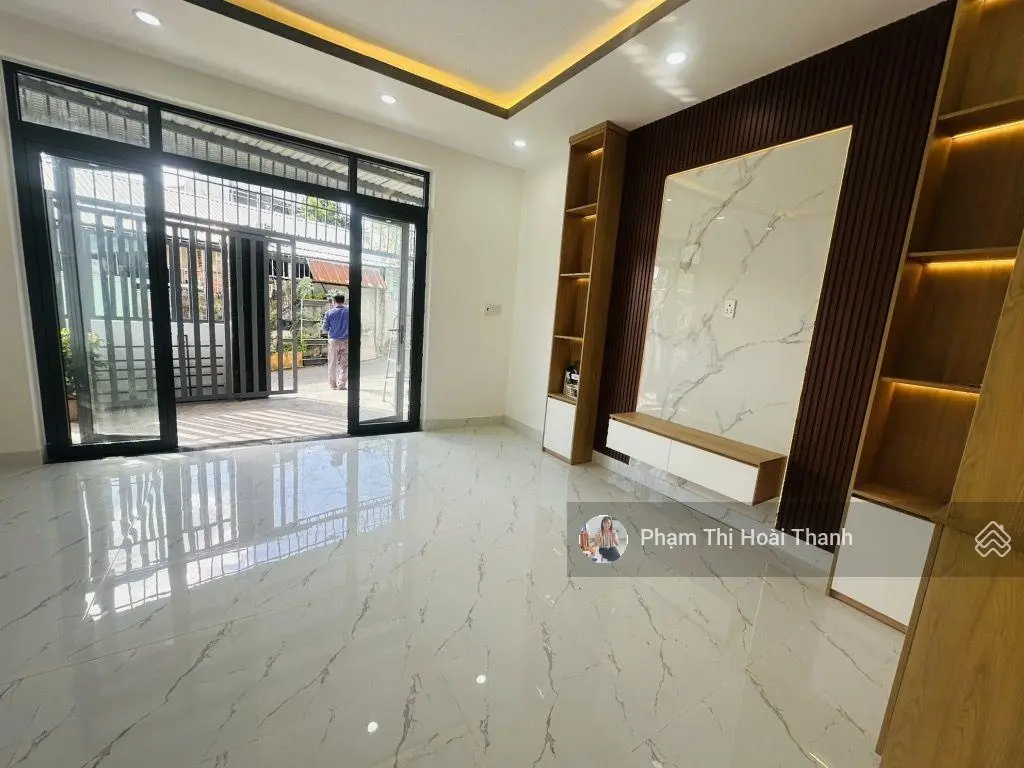 Hàng hiếm Man Thiện nhà 2 tầng lô góc - 80m2 - ngang bề thế 8m chỉ 4.9 tỷ