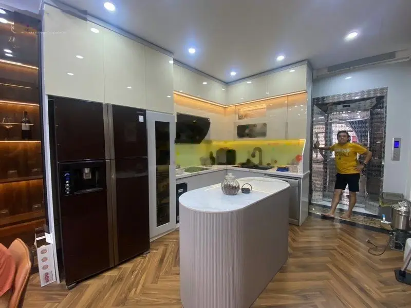Bán NR 3PN, 4WC, 44m2 giá tốt tại Nguyễn Văn Cừ, Ngọc Lâm, Long Biên, Hà Nội