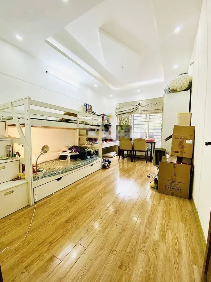 Nhà đẹp cách mặt phố 20m, dân xây chắc chắn , hiếm có, chốt ngay kẻo hết