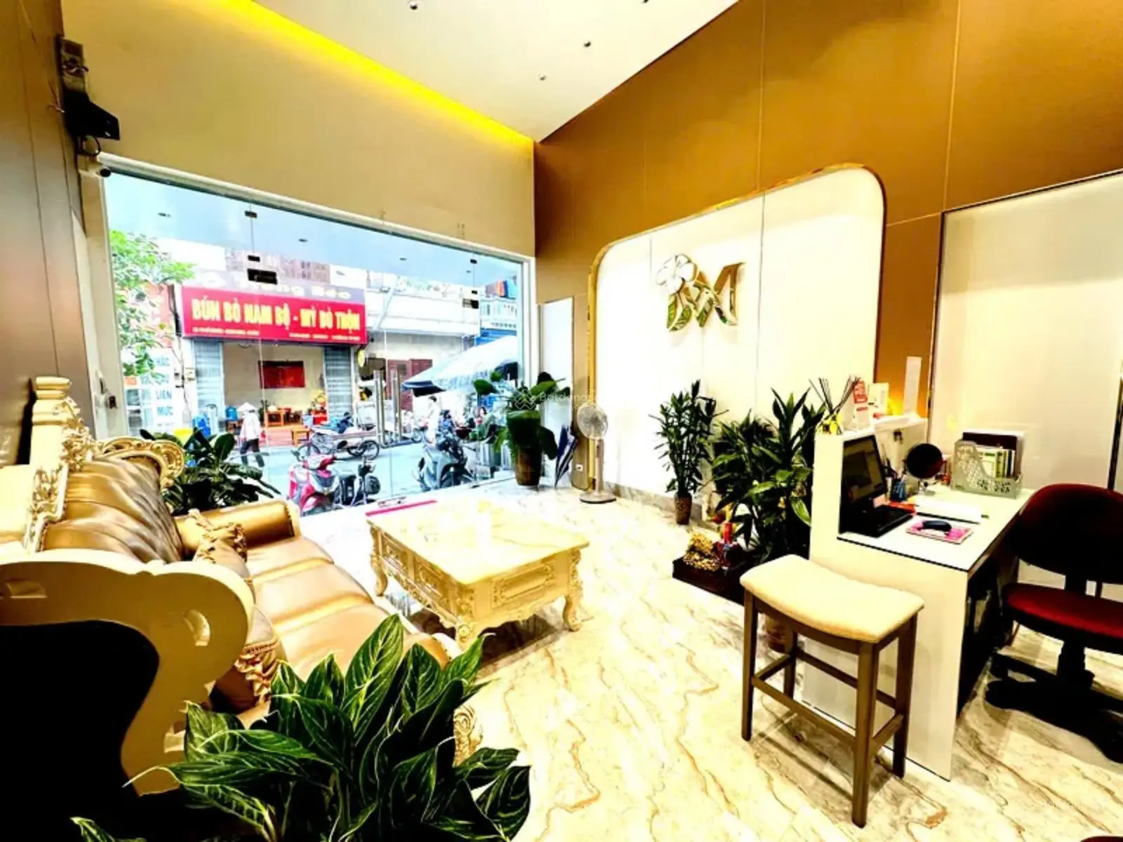 Bán nhà Bế Văn Đàn kinh doanh tấp nập - mặt tiền 5m - đoạn gần Quang Trung - giá 24,3 tỷ