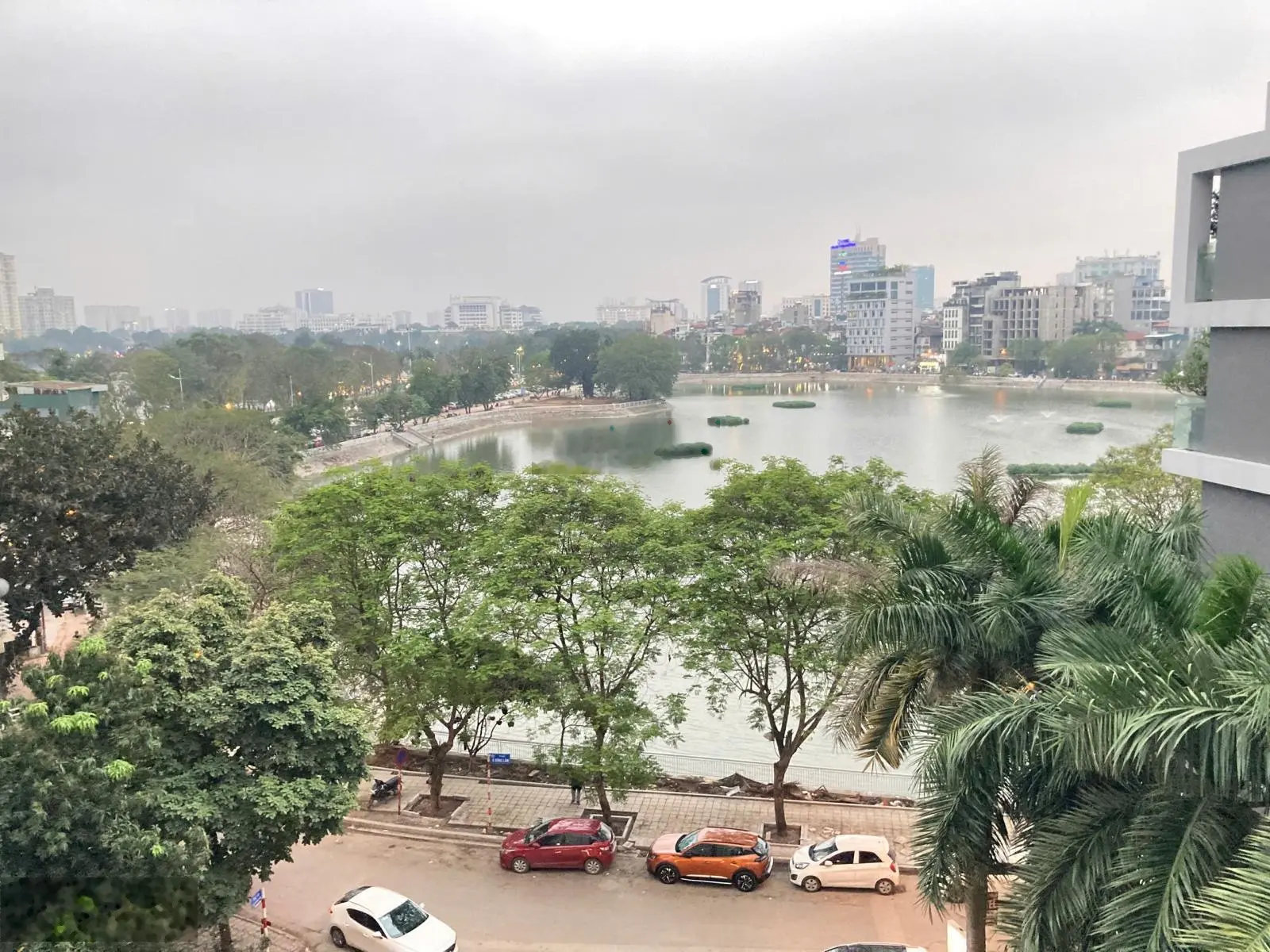 Bán nhà phố Bạch Mai, Hai Bà trưng,Kinh doanh 17m x 3 tầng giá 3.5 tỷ.