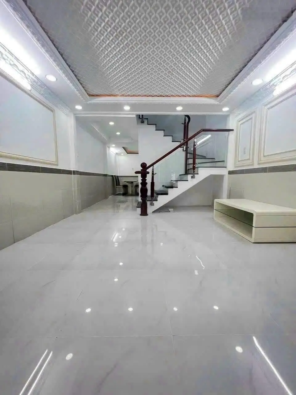 Nhà phố SHR hẻm 1716 Huỳnh Tấn Phát - thị trấn Nhà Bè