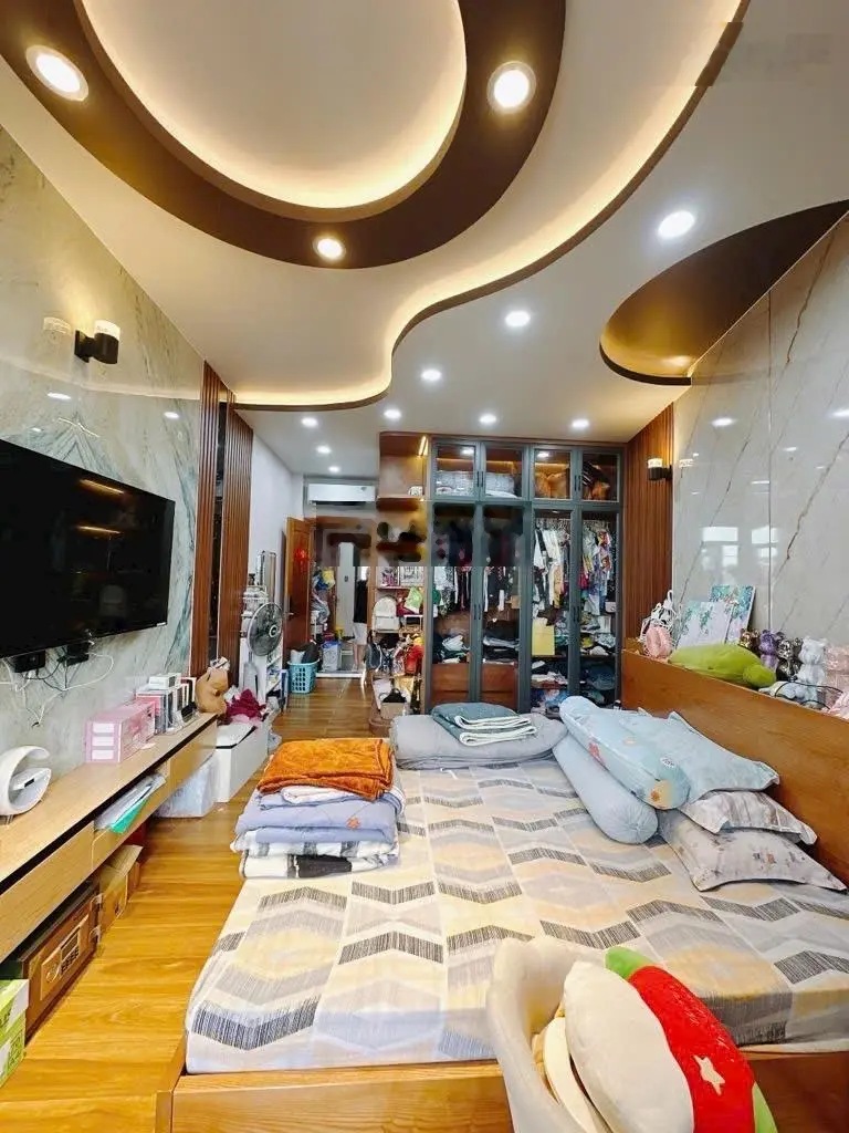 Bán nhà Tôn Thất Thuyết Quận 4 - hẻm ôtô - 52m2 - 5 tỷ nhỉnh - 4 Tầng - khu dân trí cao an ninh