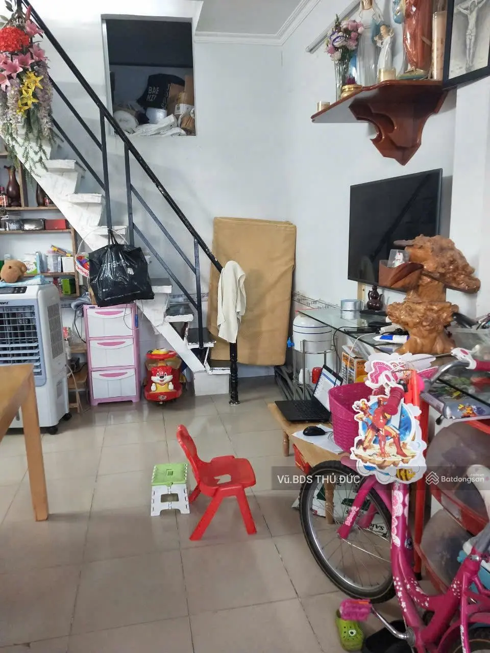 rẻ quá rẻ nhà trường thọ thủ đức 2 tỷ 8 , 1tret 1 lầu 4,2x5,3