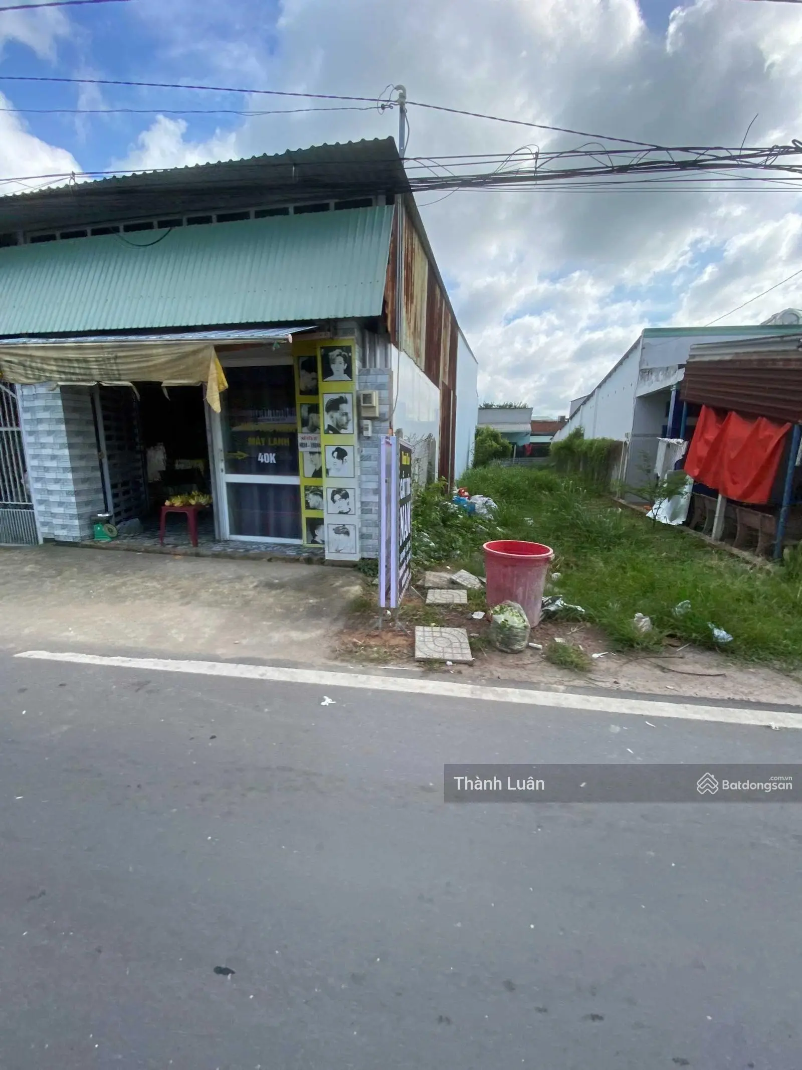 Cần bán nhanh mảnh đất 100m2 thổ cư phố Bà Triệu thị trấn Hóc Môn huyện Hóc Môn giá 1 tỷ 250