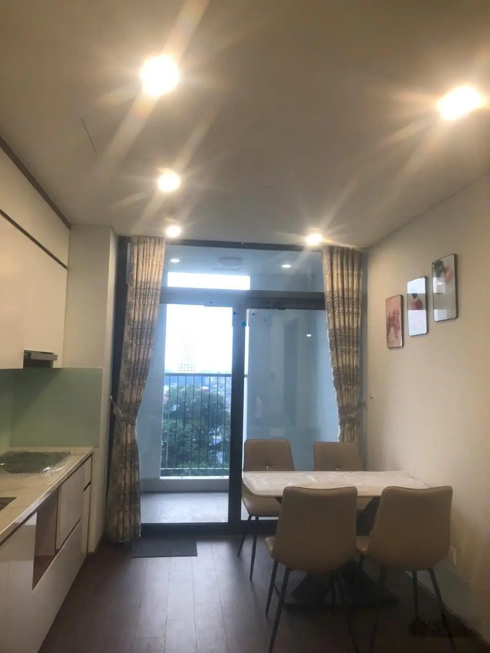 Bán căn Prime 87m2 đủ nội thất giá 2.8 tỷ