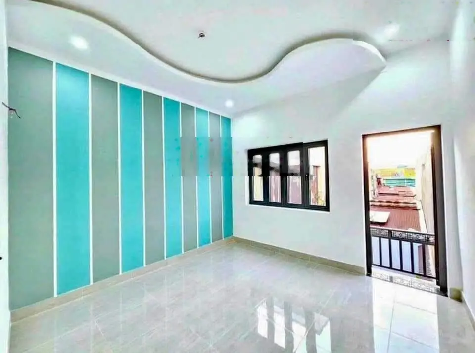 Bán nhà 1 trệt 1 lầu, chợ Bình Chánh 80m2 giá 660 triệu, 4x20m, 3PN, SHR sang tên ngay