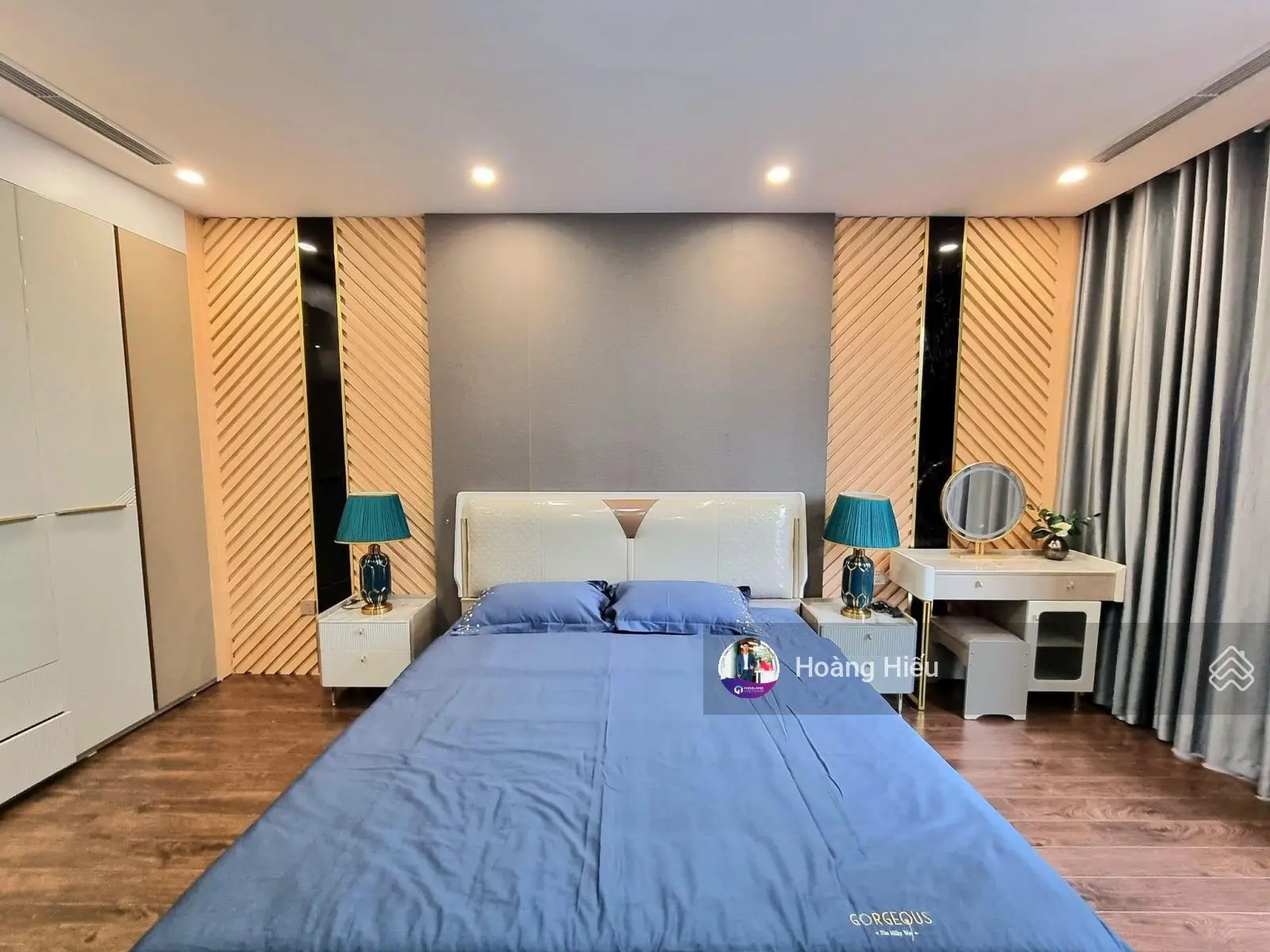 Đẹp nhất Cầu Giấy! 10m ra ôtô, ngõ to, 3 thoáng, gần phố, tặng toàn bộ nội thất mới xịn, 40m2, 5T