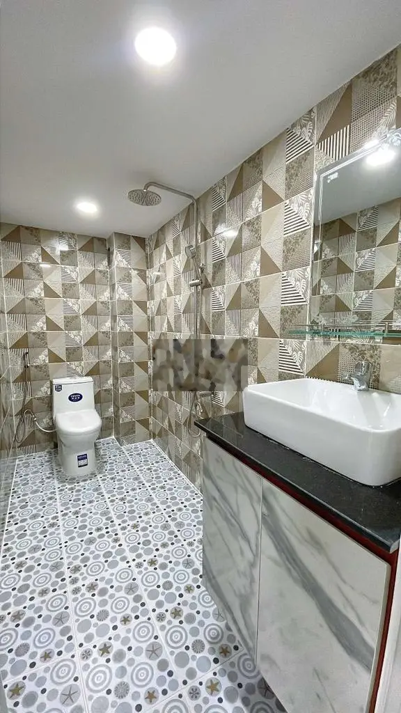 BÁN GẤP NHÀ MỚI XÂY 100%, GIÁ 1,63 TỶ, HẺM 7M Ô TÔ, ĐƯỜNG LIÊN KHU 4-5