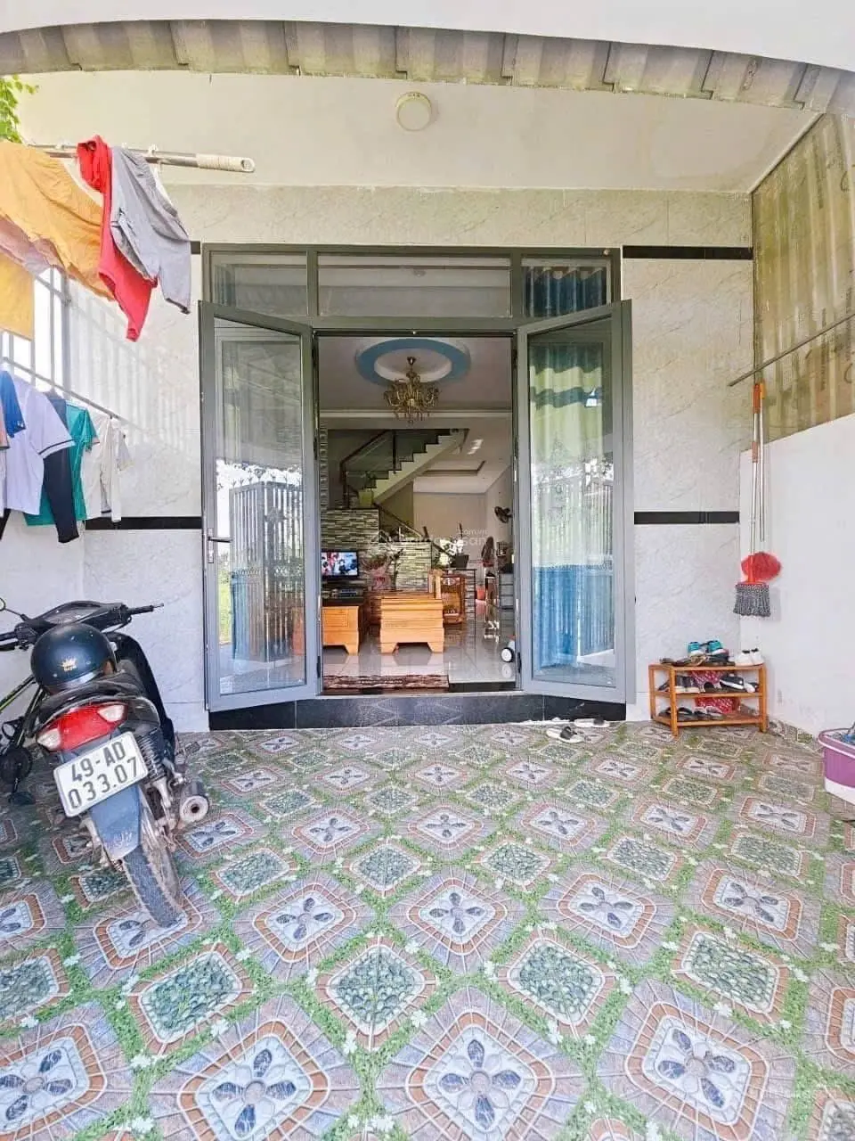 Bán nhà lầu khu phố Tân Phước 70m2 đường Tân Phước, Dĩ An sổ hồng riêng công chứng ngay