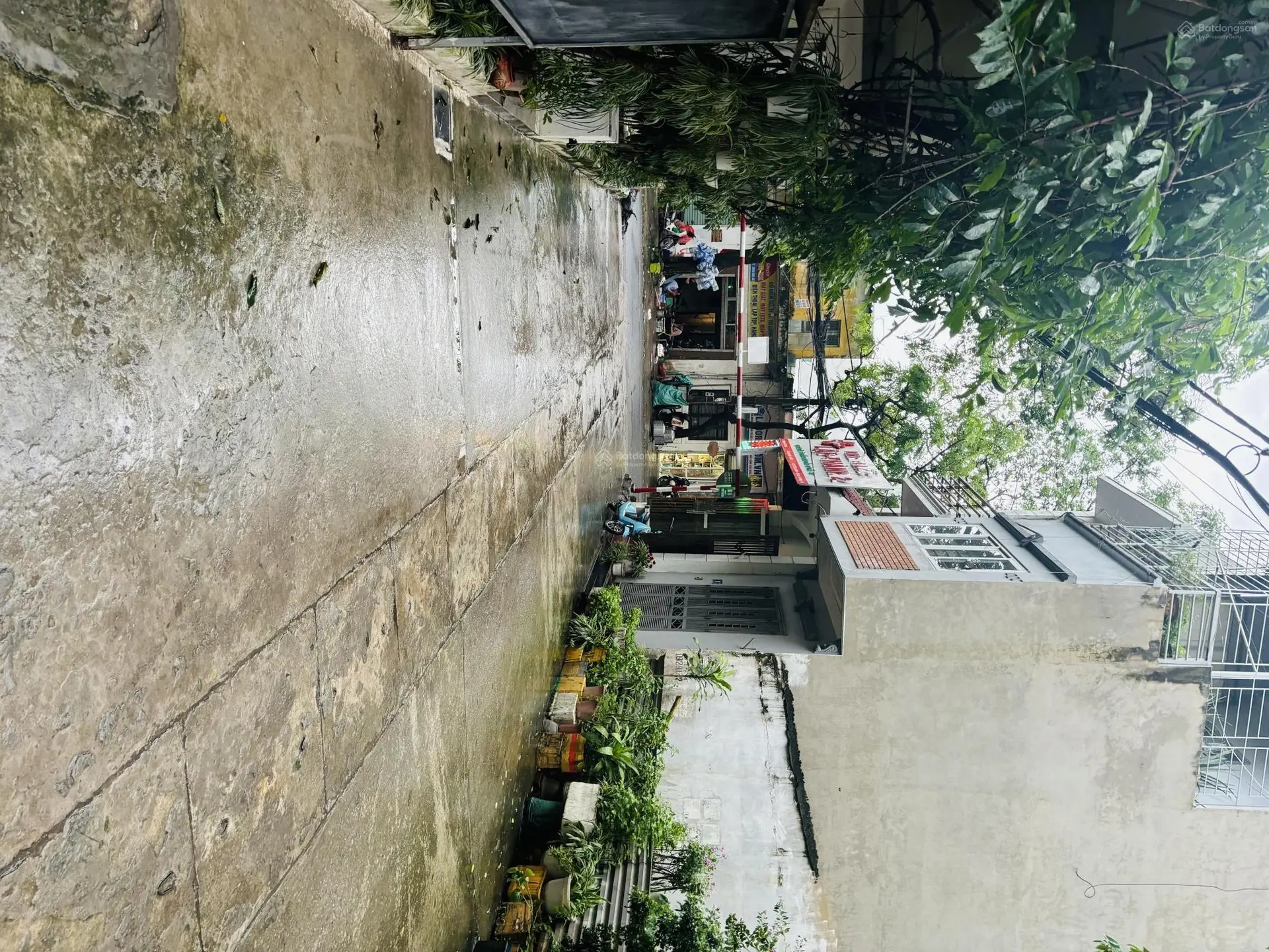 Bán nhà mặt phố mỗ lao hà đông, lô góc 2 mặt đường ô tô tránh nhau, kinh doanh đỉnh. 50m 2t, 20 tỷ.