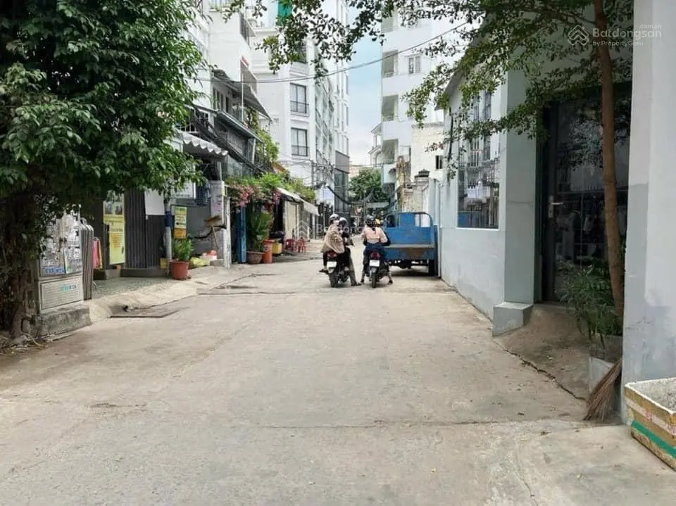 Giảm mạnh 3.5 tỷ bánh nhanh trong tuần - Nguyễn Xí - hẻm 8m - xe hơi ngủ - 7x14m - 5 tầng - 13.9 tỷ