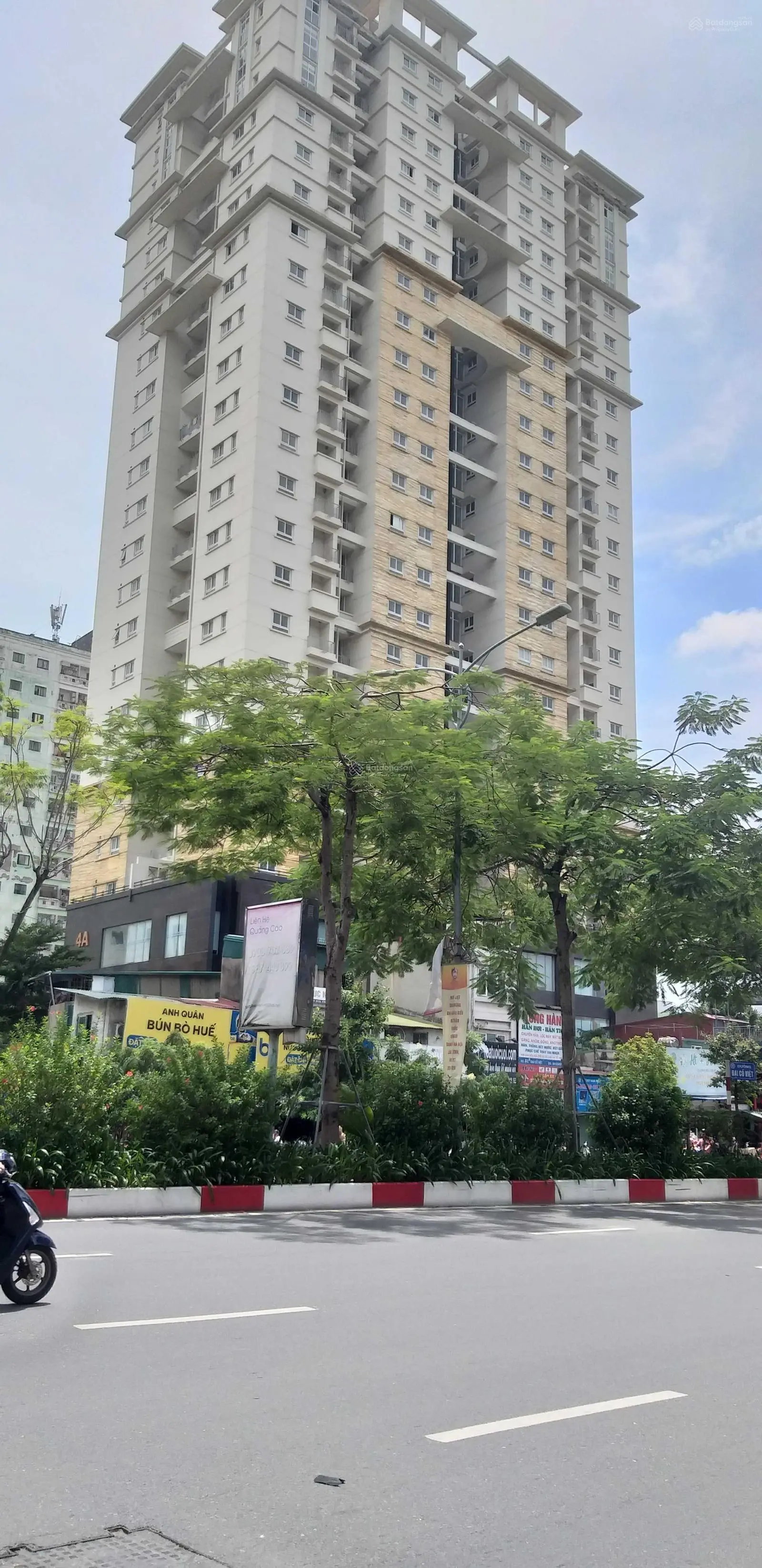Bán nhà mặt phố Đại Cồ Việt Hai Bà Trưng 5 tầng 12,8 tỷ.