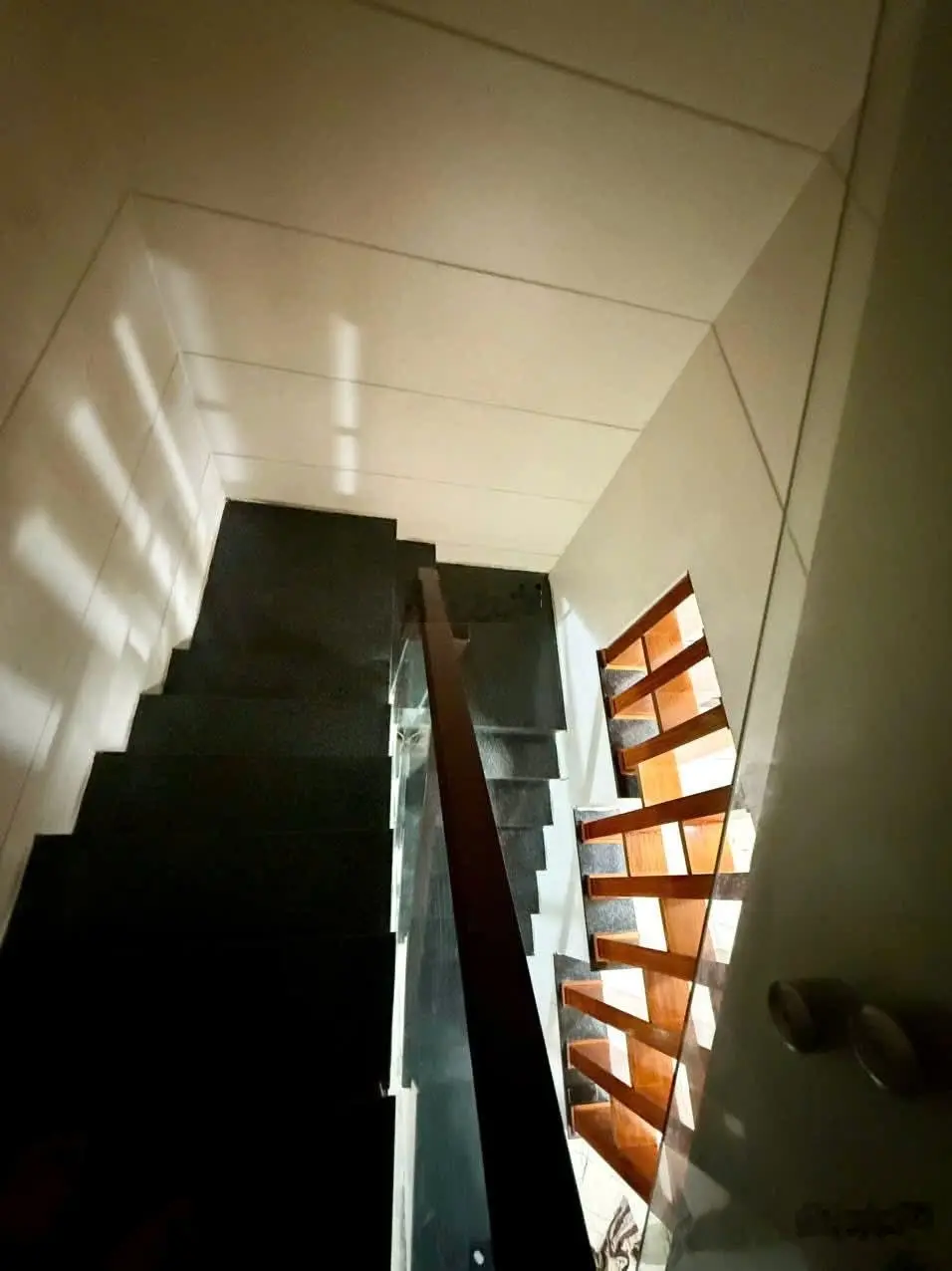 P. Tam Phú, KPL cao cấp, nhà 85 m2 4 tầng SHR, R4.4, HC chỉ 7.3 tỷ