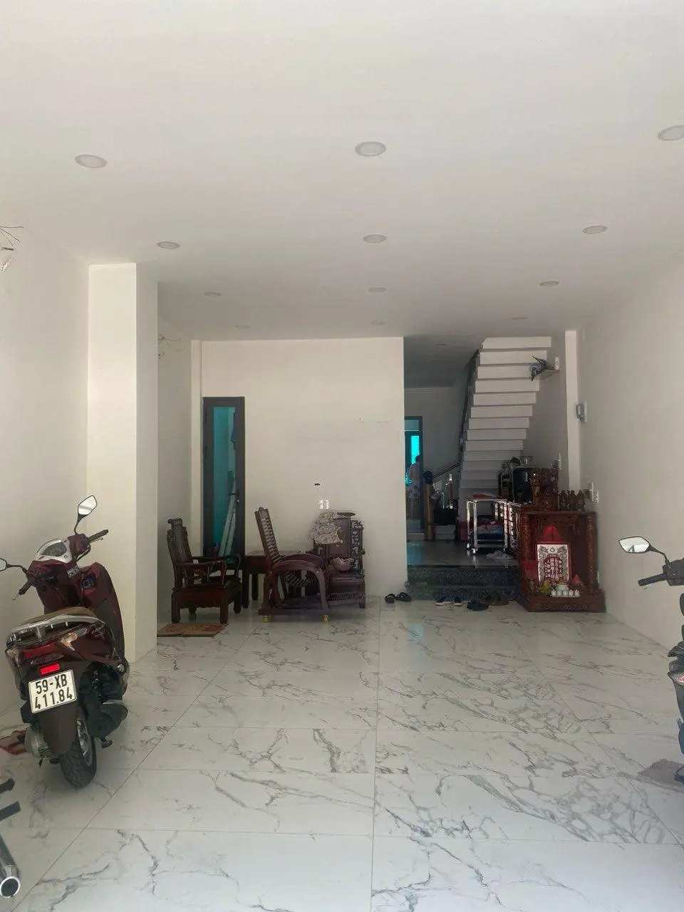 Bán nhà riêng Gần UBND Q2. Đường 12m quy đồng bộ. DT 100m2 ngang 5,7 nhà 4 tầng. Giá chỉ 14 tỷ TL