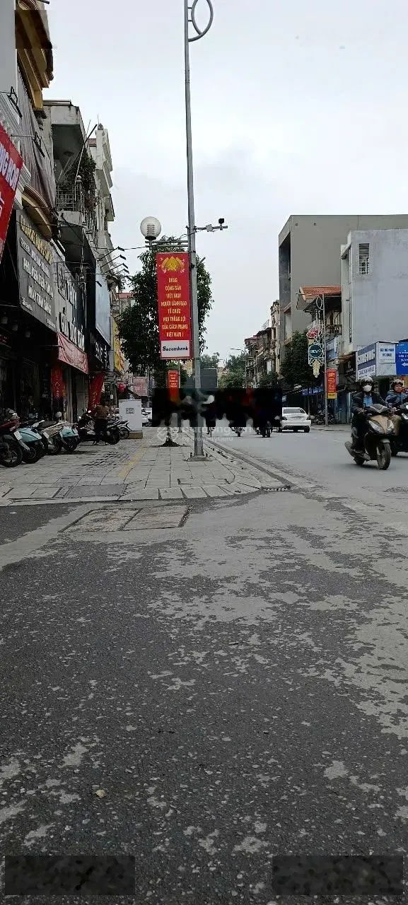 Cần bán nhà 2.5 tầng, 81m2 MT 4.3m, cách đường Biên Hoà 50m, giá 3.5 tỷ trung tâm Phủ Lý Hà Nam