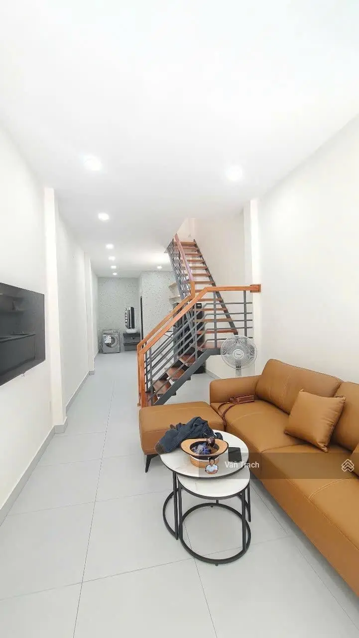 Nhà Đẹp Hẻm Nguyễn Thiện Thuật Gần Biển Nha Trang Ngay Bên Chợ Đêm
