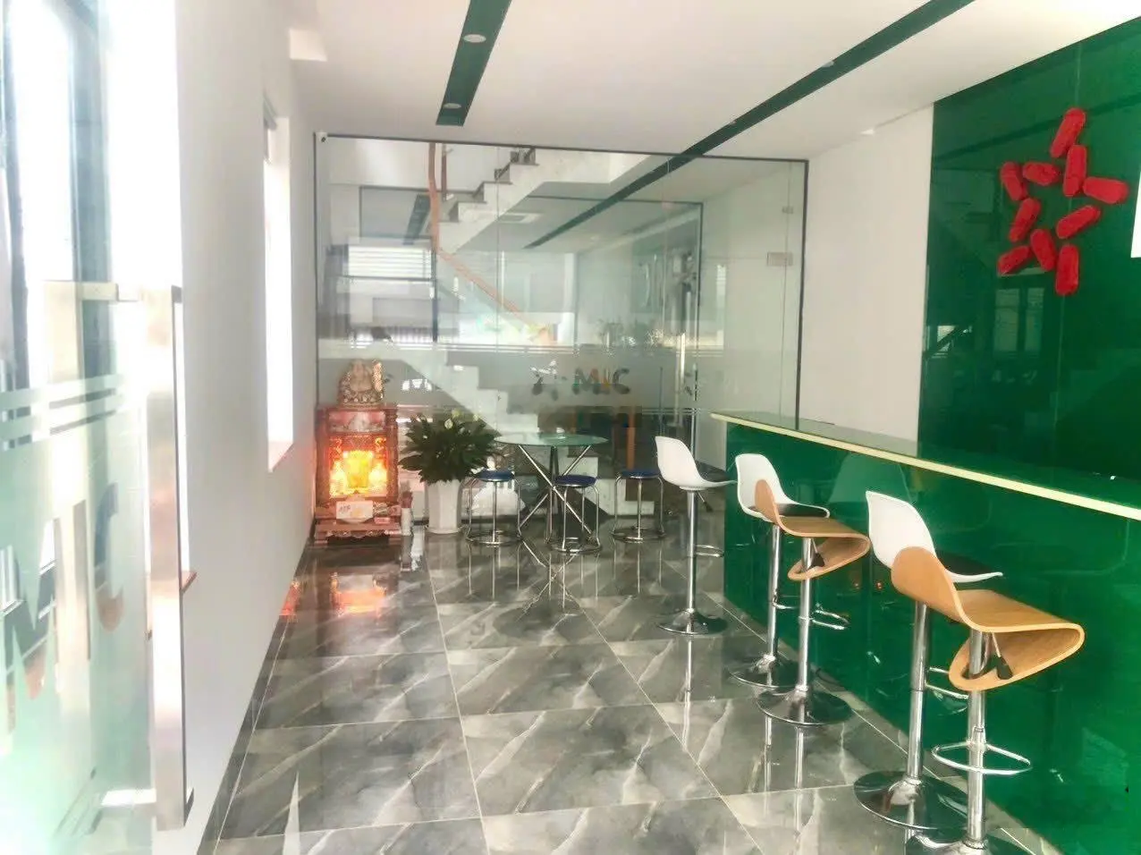 Toà nhà 4 tầng mặt tiền Nguyễn Văn Hoa, Biên Hoà giá 14,5 tỷ, diện tích 118 m2