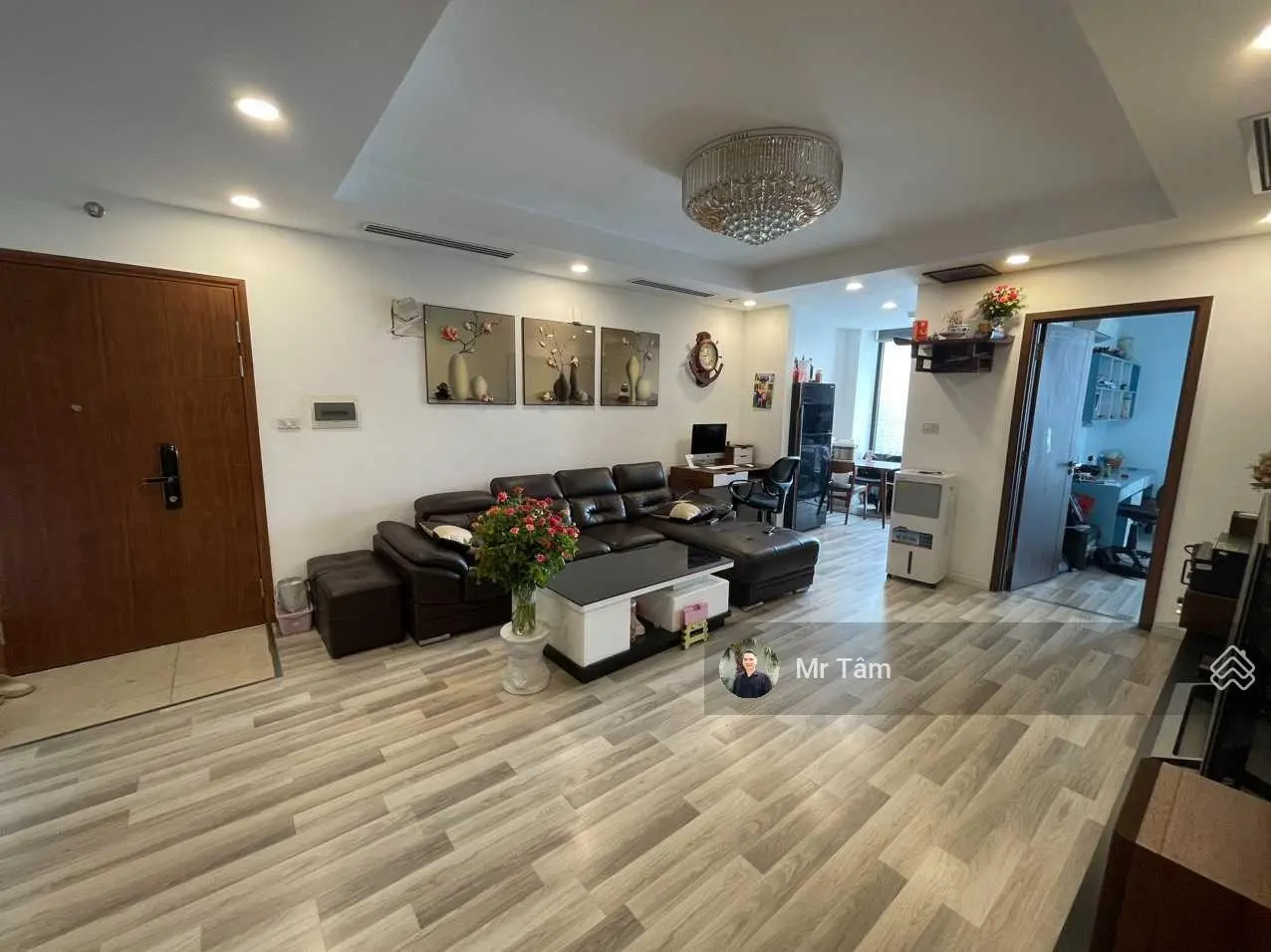 Chuyển nhà muốn bán nhanh căn hộ 4 ngủ Dolphin Plaza, Trần Bình, DT: 171m2, giá 8 tỷ