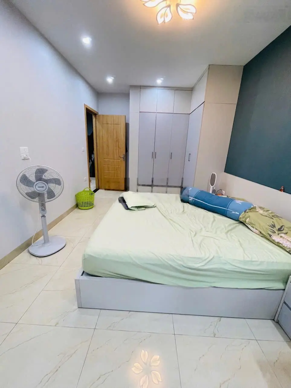 Bán nhà Cầu Diễn lô góc ô tô tránh kinh doanh sầm uất 62m2 4T nhỉnh 9 tỷ