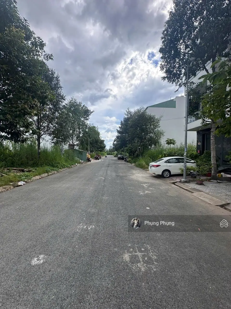 Sang gấp lô đất ngay Trường THPT Ba Hòn, Kiên Lương, Kiên Giang, DT 100m2, sổ riêng