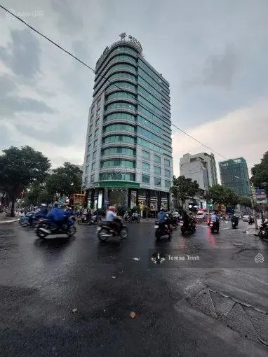 Bà tôi bán tòa nhà góc 2 MT Nguyễn Thị Thập Quận 7(10x20m) 6 tầng 33 CHDV HĐT: 250 triệu/th 39 tỷ