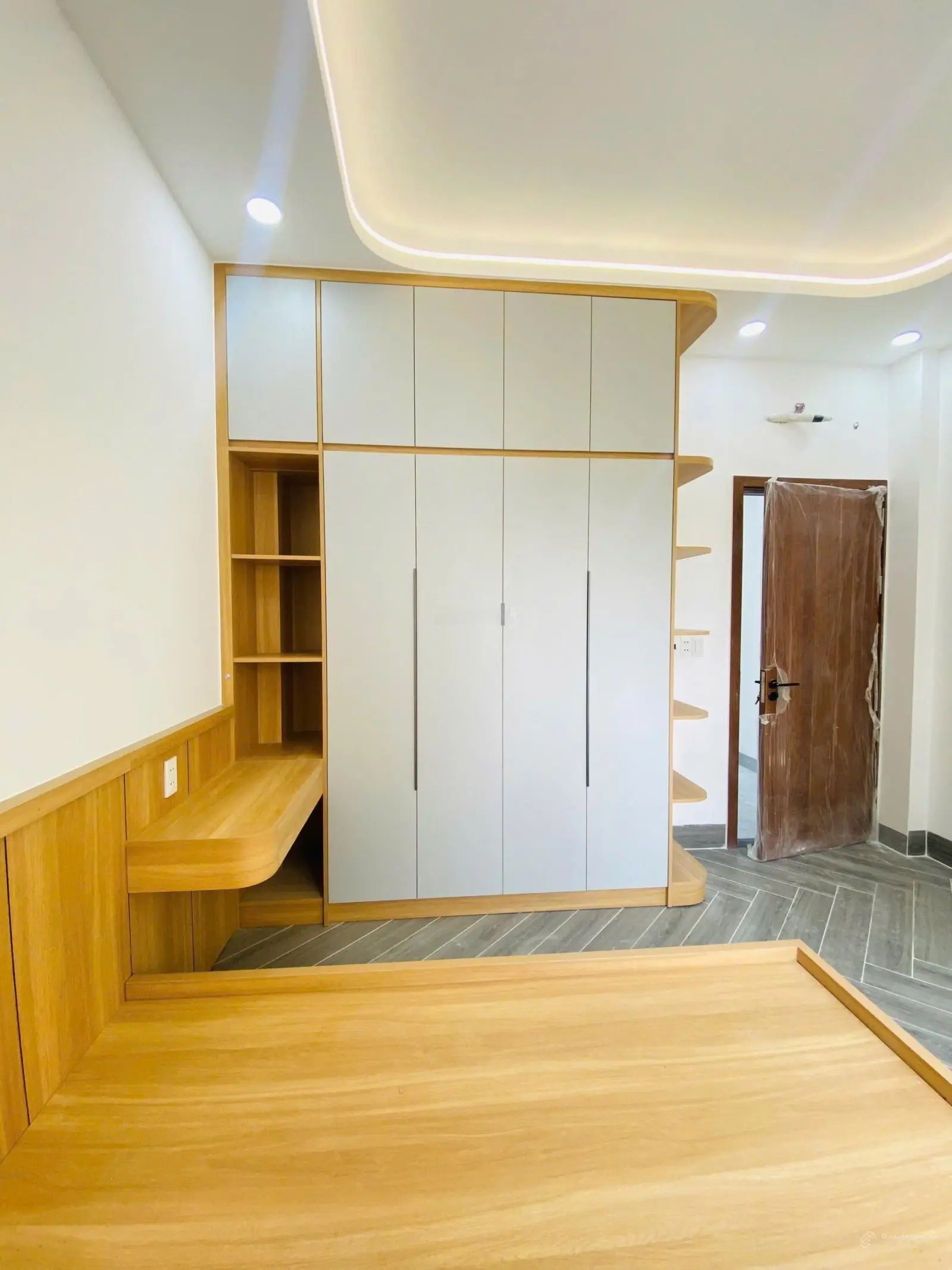 Nhà trục chính đường Số 1 NDT 1 trệt 2 lầu full nội thất cực đẹp bán đầu năm mới. Hoàn công đủ