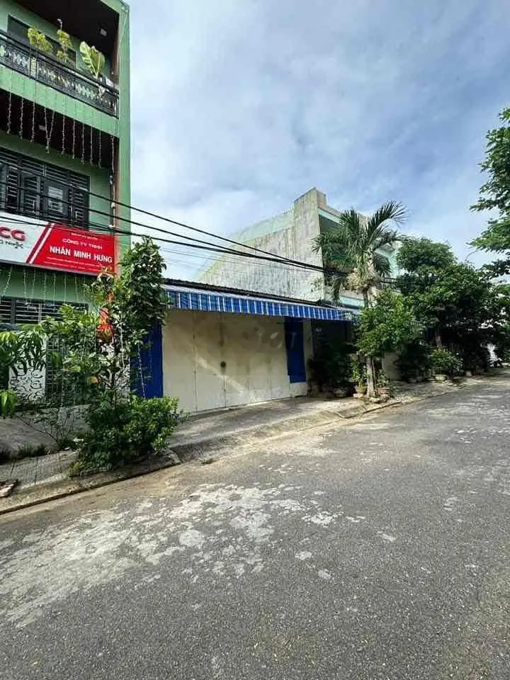 Bán lô đất mặt tiền đường Hoàng Ngọc Phách - khuê trung