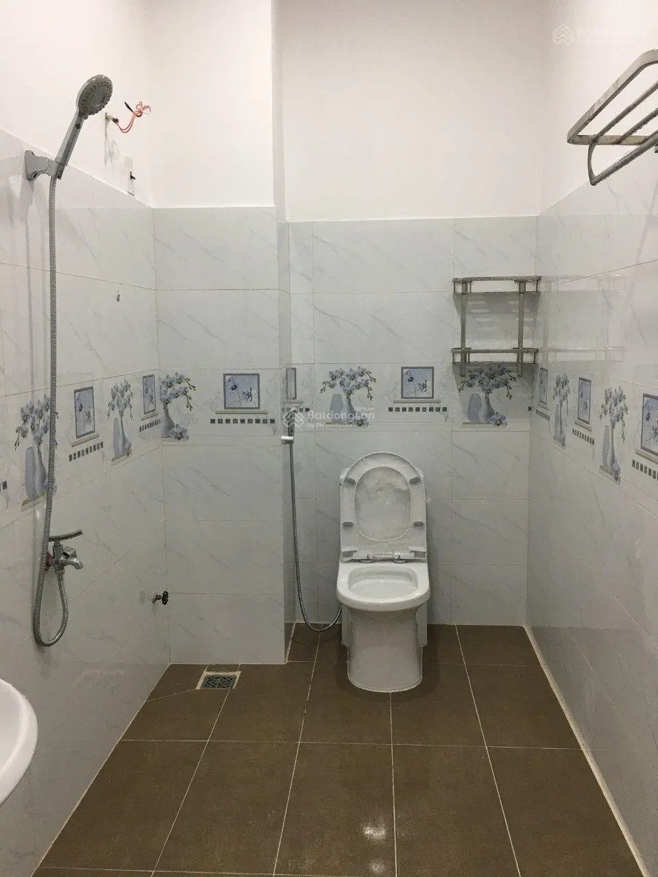 Bán nhà riêng tại Xã Bình Chánh, 5,2 tỷ, 105,5m2, chính chủ giá siêu hời