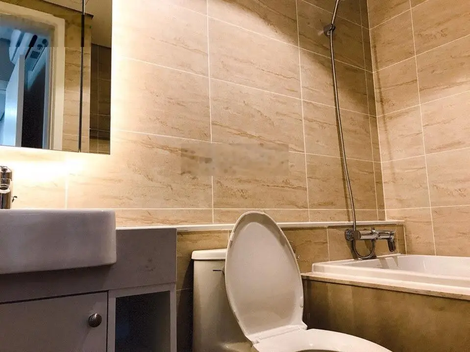Cần bán căn hộ Vinhomes D'Capitale 2PN 65m2 giá 5,5 tỷ tại Cầu Giấy