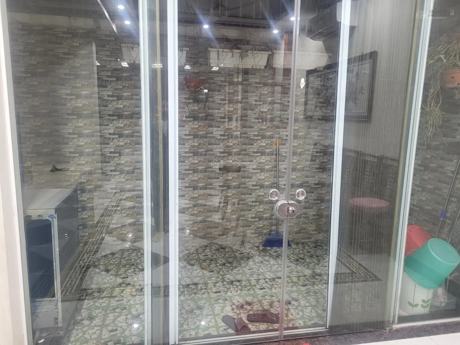 Chỉ 24 tỷ sở hữu biệt thự nhà vườn Việt Hưng Long Biên xây 4T 120m2, nhà hoàn thiện, hướng Đông Nam
