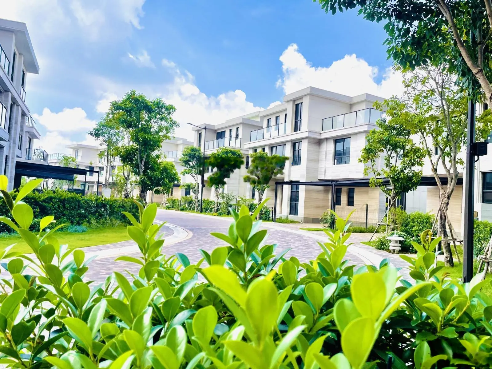 Cần sang nhanh căn Panorama Mizuki 98m2. Nhà đã nhận xem nhà 24/7. View sông. Deal giá chốt nhanh