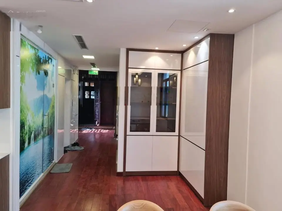 Bán nhà mặt phố 118 tỷ, 216m2, 9PN, 9WC, Thang Máy tại Hoàng Cầu, Đống Đa, Hà Nội, mặt tiền 10,5m,