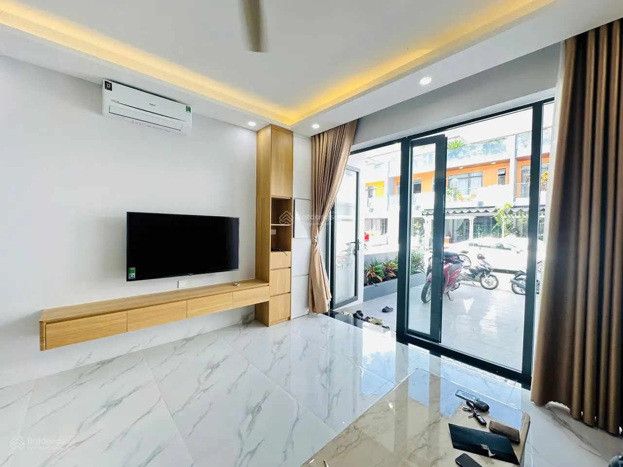 Nhà đẹp tại KDT Mỹ Gia Capella Nha Trang gần hồ bơi và có dòng tiền cho thuê sẵn
