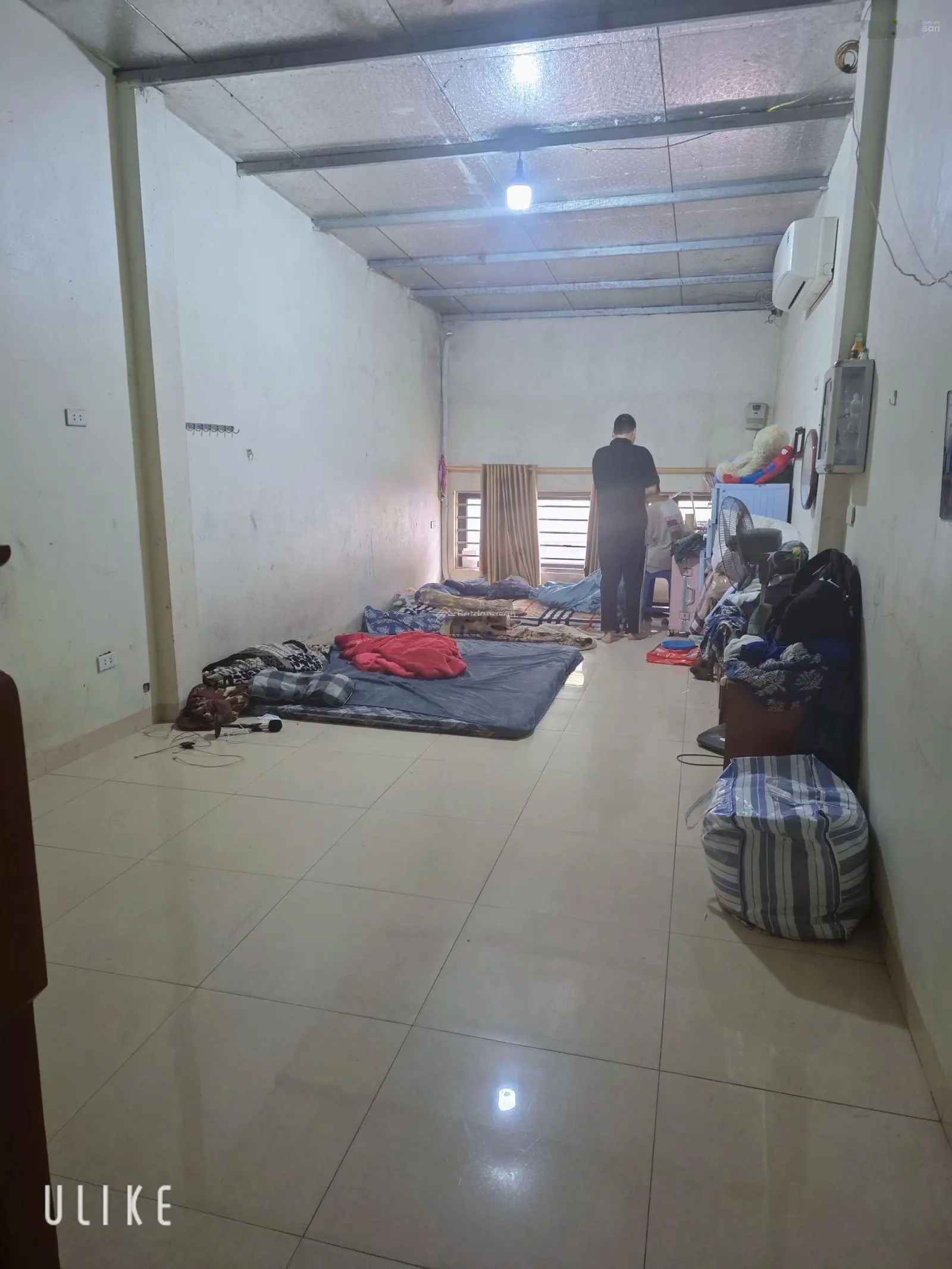 Mặt phố thanh am,kinh doanh đa dạng,52m,vỉa hè,trước nhà 8m,lh 0867910679