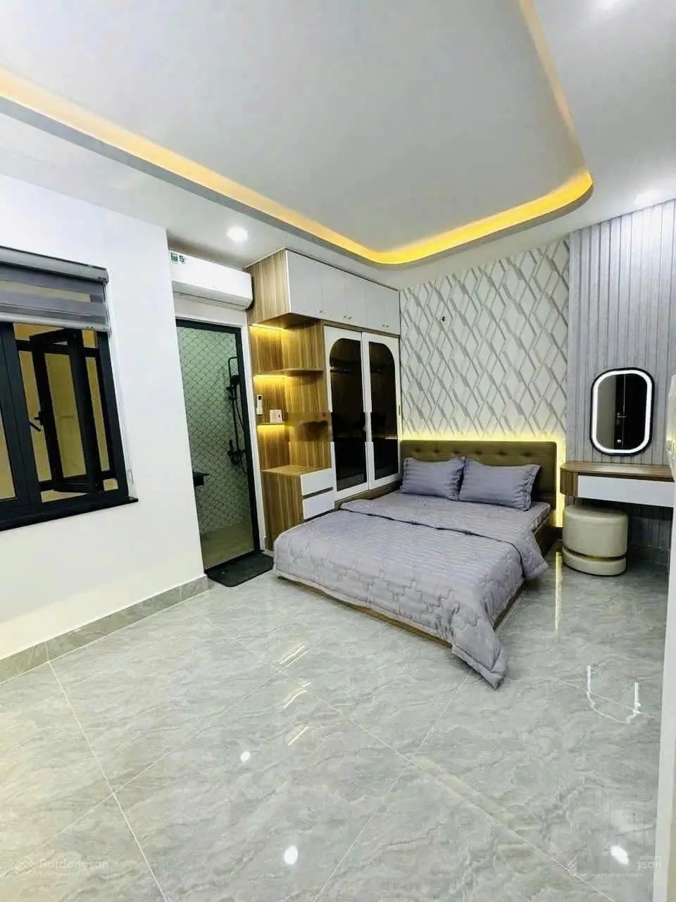 Đậu visa cần bán nhà Đường Phan Huy Ôn P. 19 Bình Thạnh DT 5x12m KC 1 trệt 3 lầu 4PN 5WC