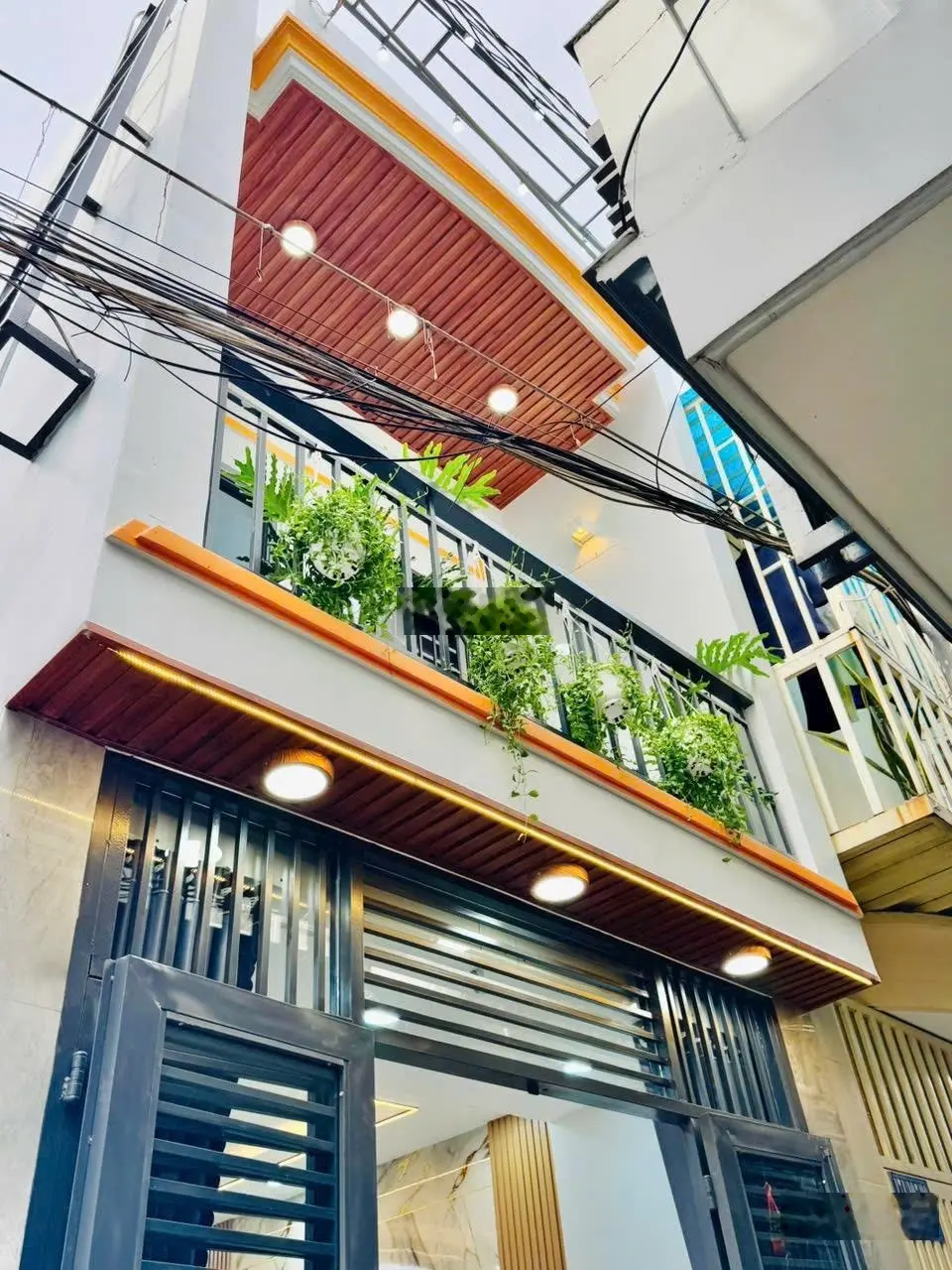 Thân gửi ACE môi giới HH 40tr - hạ giá 200tr còn 3,59tỷ TL bán nhà phố 2.5tầng 3 phòng ngủ
