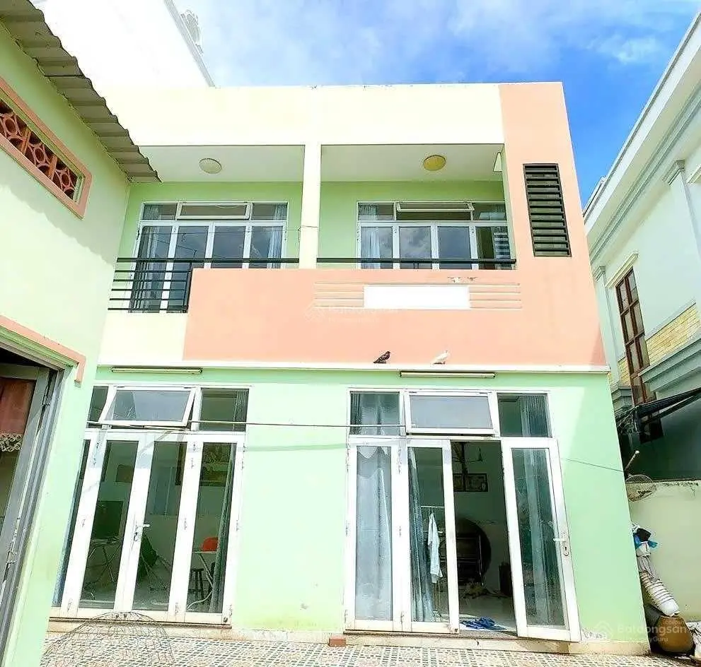Bán nhà 2 tầng, 8x23m hẻm xe hơi Kinh Dương Vương, gần Aoen Mall Bình Tân nhỉnh 8 tỷ