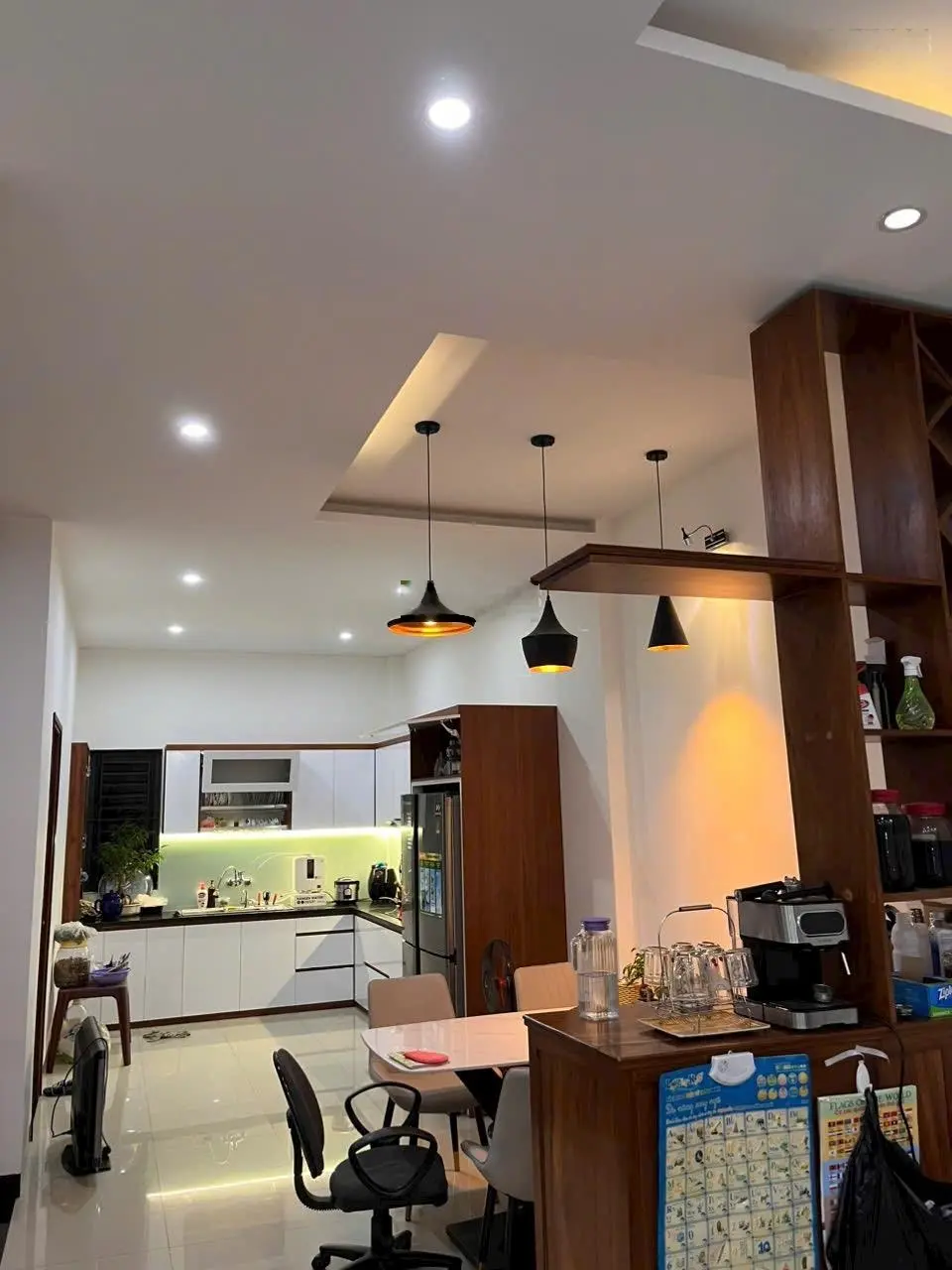 Bán biệt thự 2 mặt tiền đường Khúc Hạo, Đà Nẵng vị trí cực đẹp chủ thiết kế tâm huyết, giá 15,5 tỷ