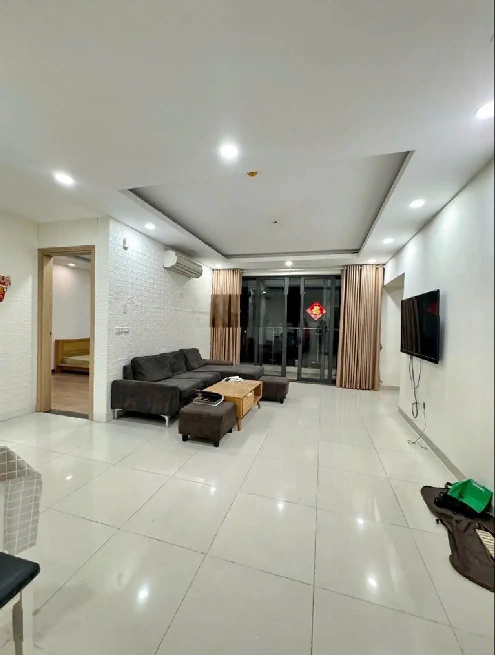 Hiếm, chung cư cao cấp Sun Square, Lê Đức Thọ, Nam Từ Liêm, 85m2, đẹp, giá: 5 tỷ hơn