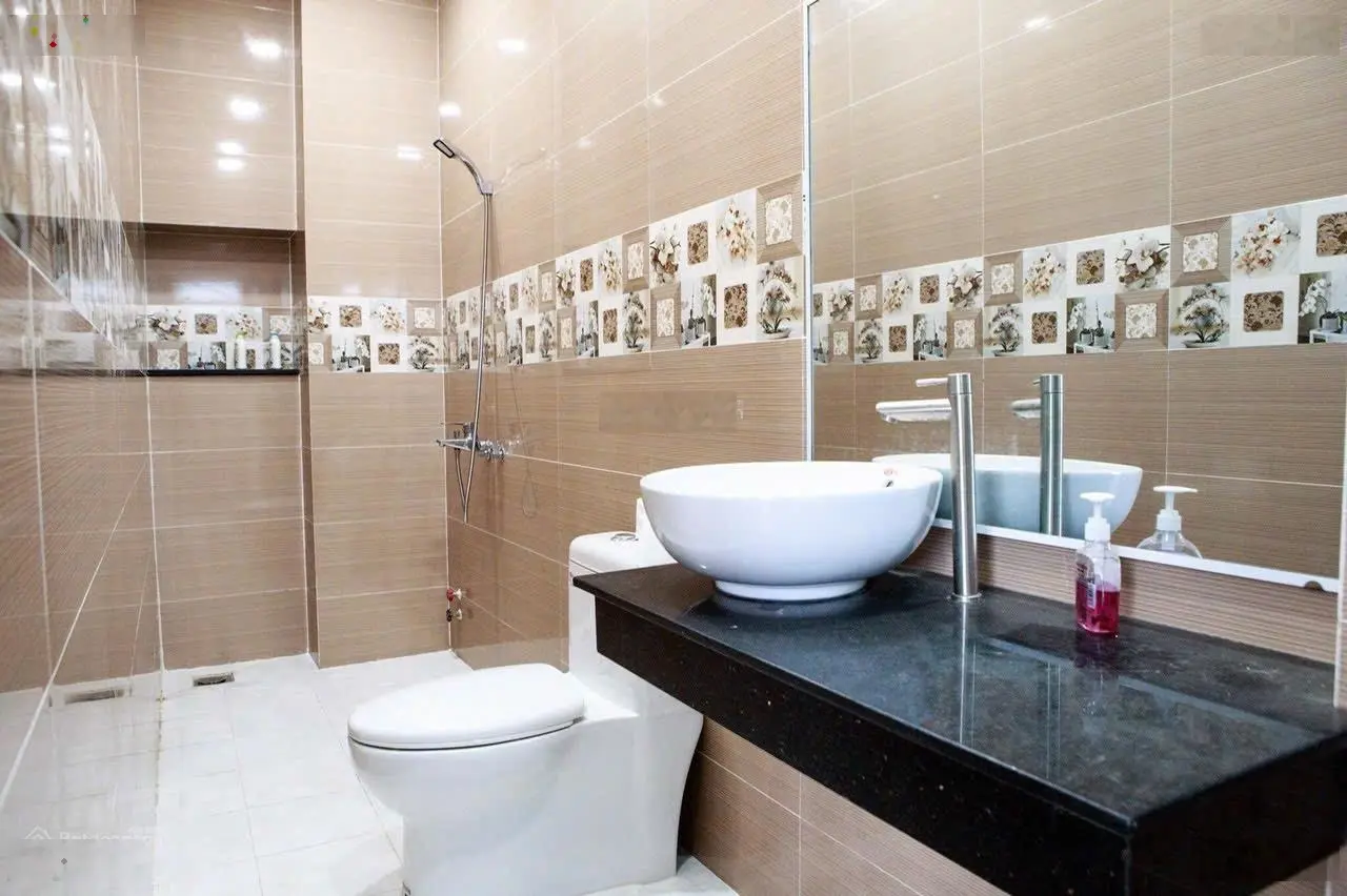 Bán nhà 3 tầng Gói 2 KĐT Mỹ Gia, đường rộng 16mét, giá rẻ chỉ 5tỷ5 nhà mới đẹp / Alo Em Thư